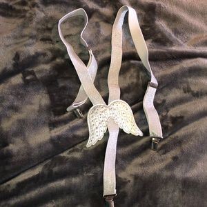 Angel wing suspenders